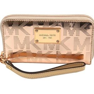 Micheal Kors Rose Gold wallet